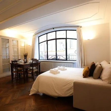Loft In Centro Casa Del Cardinale דירה מודנה